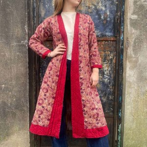Paisley quilted robe
