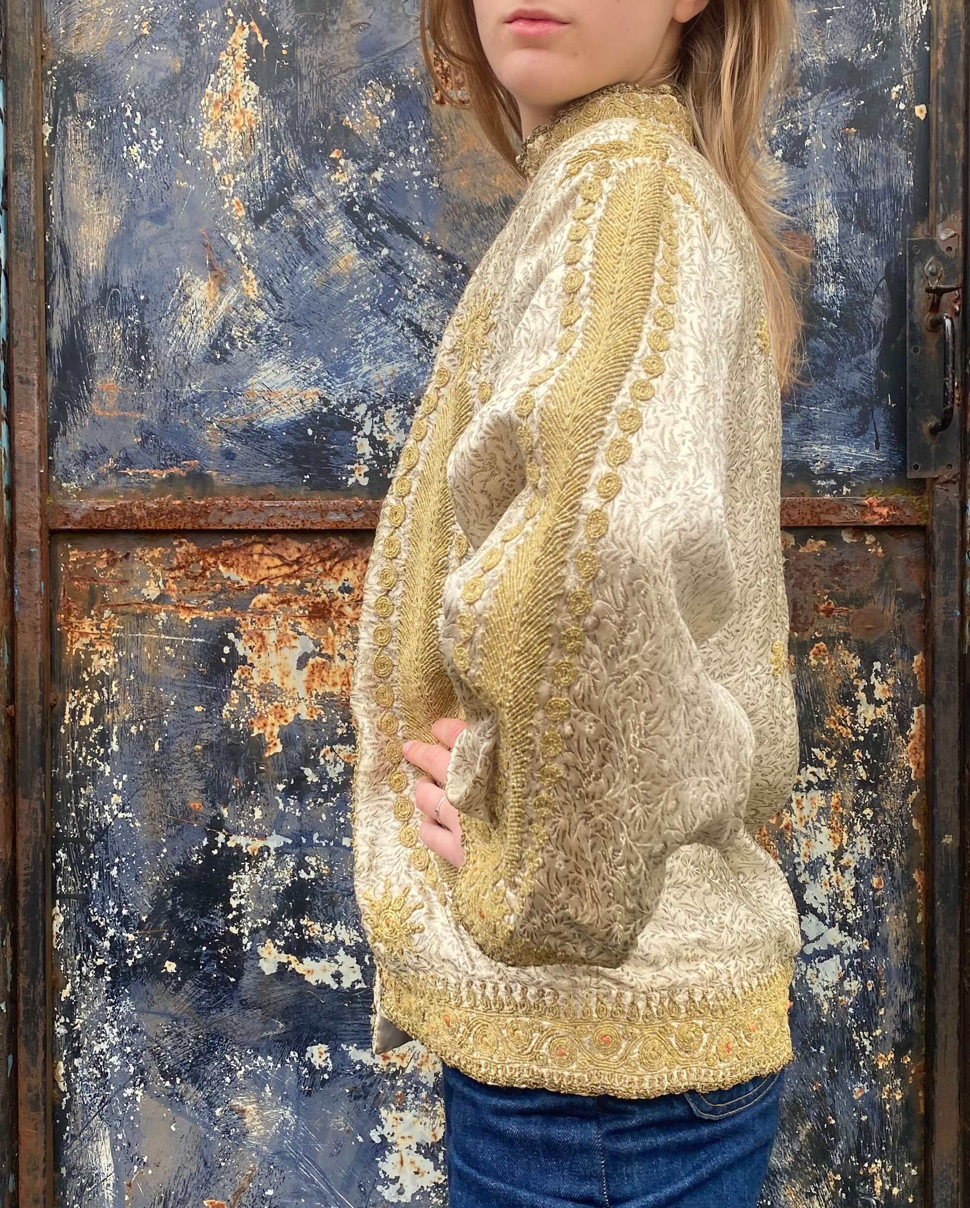 Stunning 1900s Ottoman Embroidered Jacket - Image 2