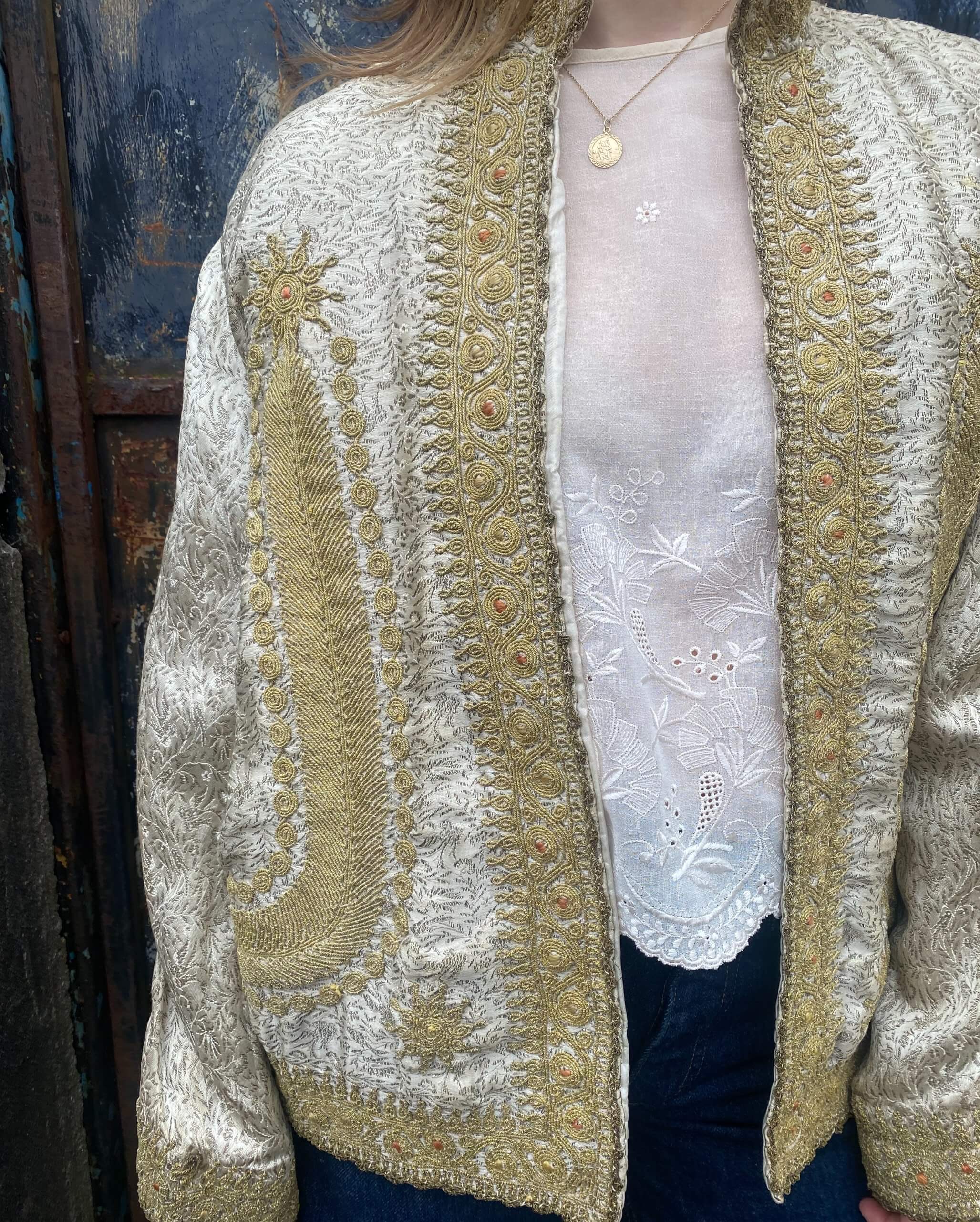 Stunning 1900s Ottoman Embroidered Jacket - Image 3