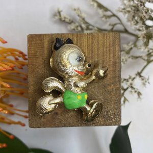 DISNEY STYLE ANIMAL BROOCH