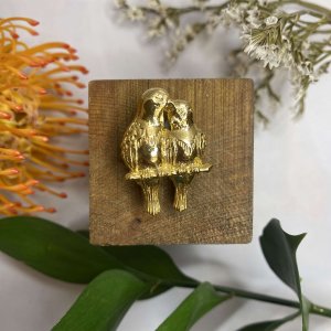 GOLD LOVEBIRD BROOCH