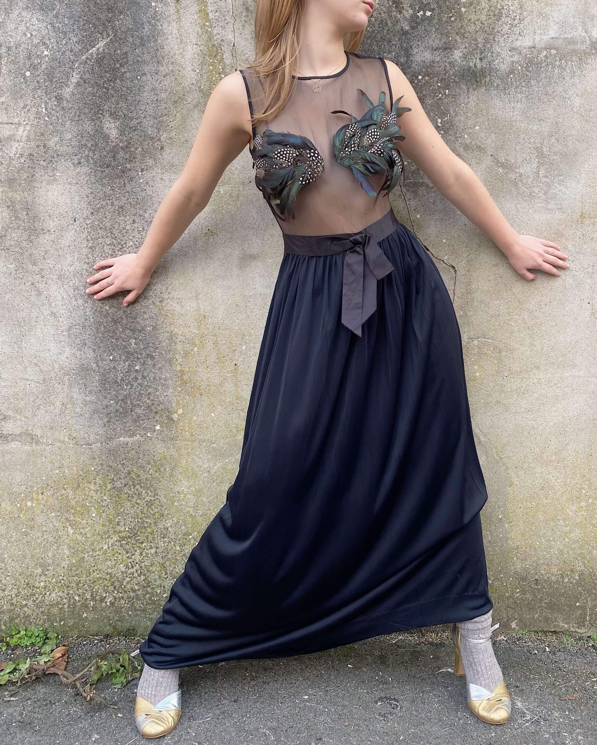 1960s Jean Varon Feather Dress - Image 3