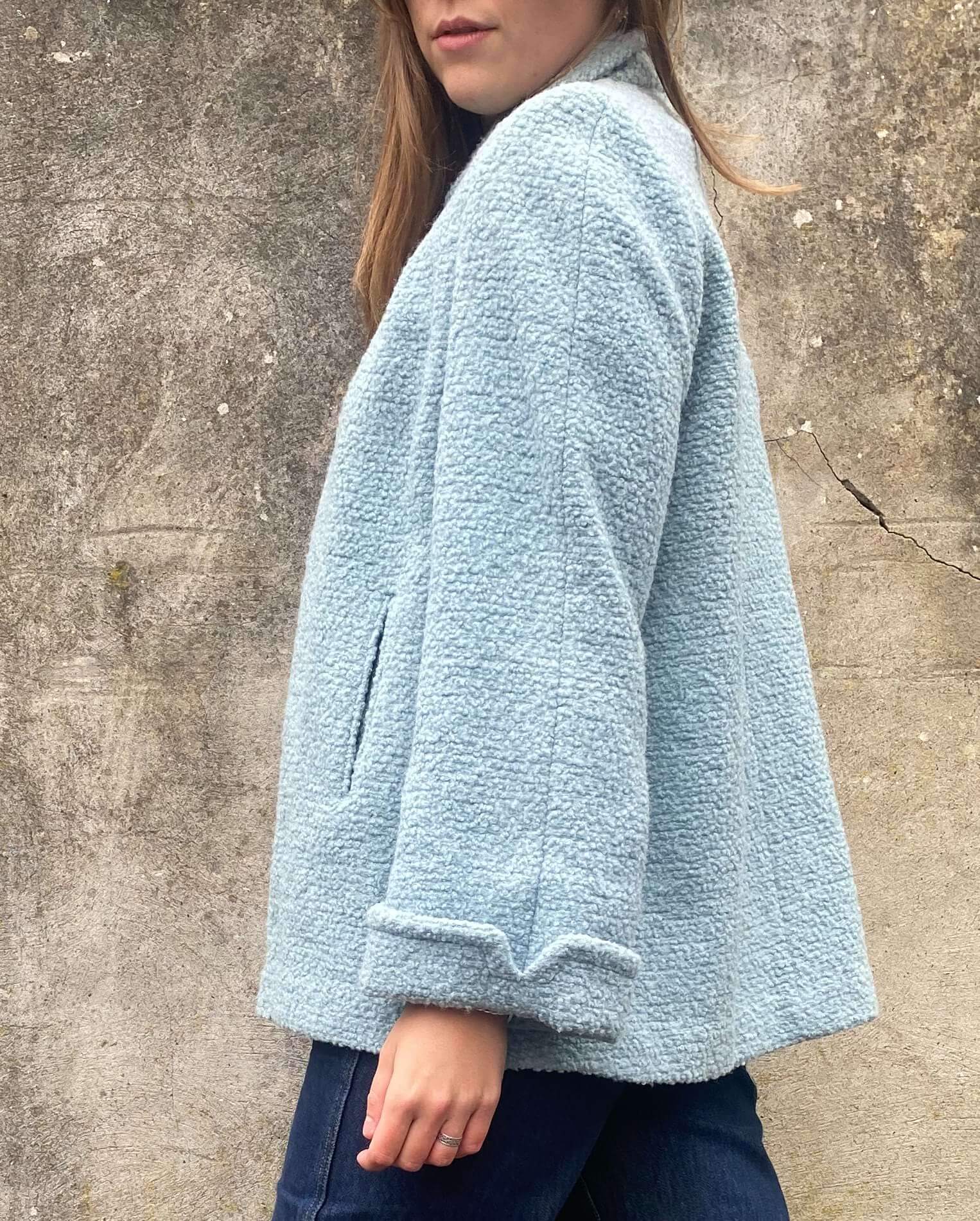 Chic 1950s Pale Blue Swing Jacket - Image 4